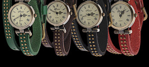 Reloj análogo de cuarzo la pulsera del brazalete del mitón con Decoración para Mujer